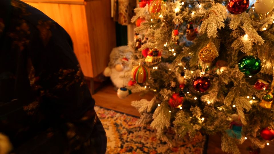 video 34 Sydney Harwin Mommy-And-Son--SNOWED-IN - [Onlyfans] (HD 960p) on fetish porn marina crush fetish