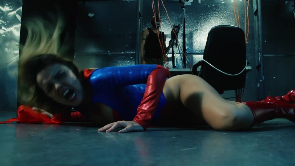 [SuperMisses.com] Lucia Prisoner 042