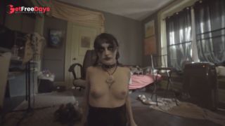 Hot goth girl wanted a facial so she put a cock in her mouth-4