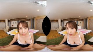 VR Bliss: Riho Shishido in 4K UltraHD Sister SideBySide Blow-1