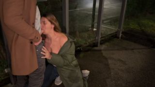 [K2S.CLUB] Mila-Hase  - Soll ich dir hier einen BLASEN PUBLIK - BLASEN direkt an der BUS*HALT... - FullHD 1080P-8