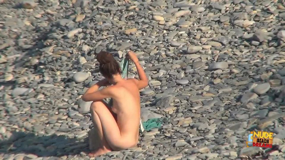 Nudist video  00780