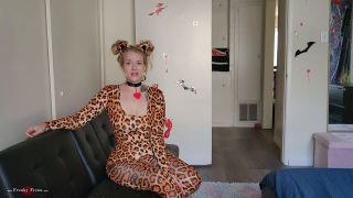  Manyvids Gangbang xxx FreakyFiona - MOMMYS BLACKMAIL BULLY GANGBANG - Freak  -1