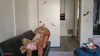  Manyvids Gangbang xxx FreakyFiona - MOMMYS BLACKMAIL BULLY GANGBANG - Freak  -2