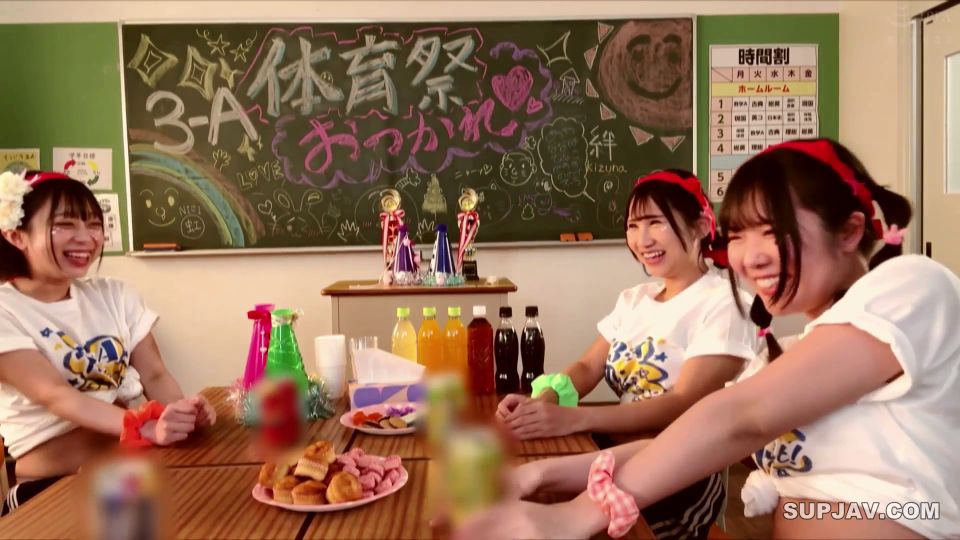 Reducing Mosaic HUNTC-434 体育祭のあとで開放的になったクラスのエロ可愛い一軍女子たちと青春ハーレム乱交！普段は絶対に交わることのない男女が浮かれ気分でコンドームも付けずに中出し放題！