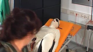 Spekula mov 65 Extreme rubber treatment (mp4)-2