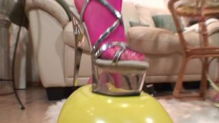 porn clip 33 Footfetish 7788-BALLOON PUMPING IN STOCKINGS HIGH HEELS on feet porn mlp femdom-5