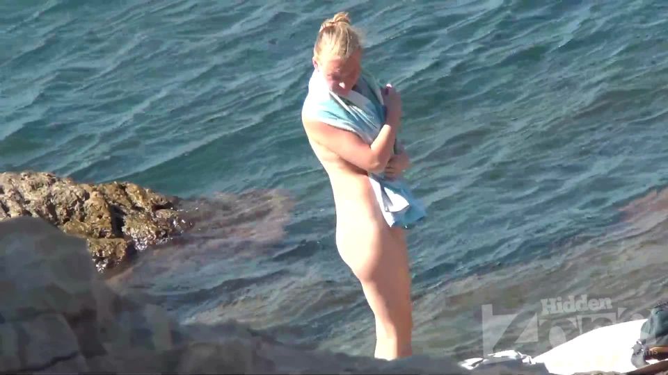  Hidden-Zone presents Voyeur - hz Nu2265, voyeur on voyeur