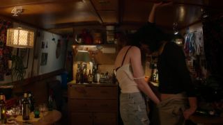 Desiree Akhavan, Niamh Algar - The Bisexual s01e04 (2018) HD 1080p - (Celebrity porn)-3