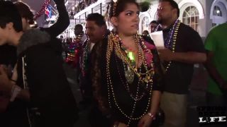 Mardi Gras Partiers BigTits!-0