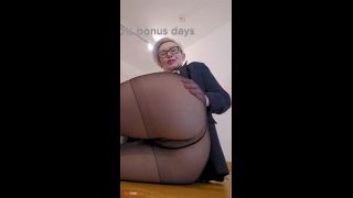 Hot MILF Cara Brooks playing with her pussy in black pantyhose-7