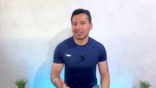 Amateur Porn Hombre Cuabano hetero dotado de 25cm permite que masajista de pies le de sexo oral hasta correrse-0