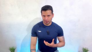 Amateur Porn Hombre Cuabano hetero dotado de 25cm permite que masajista de pies le de sexo oral hasta correrse-7