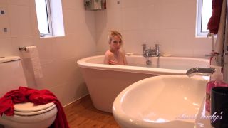 Lucy Gresty – Auntie Lucinda Bathtub Jerk Off Instruction - (MILF porn)-7