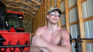 Loganwall () - was outside naked today update at the end 02-05-2021-3