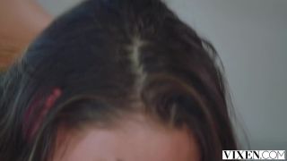 Jill Kassidy, Athena Faris - One In A Million.-6