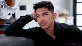 [MomsTeachSex] Luna Columbia My Hot Date Is My Stepmom [10.09.25] [1080p]-1