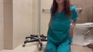 The Gorilla Grip - REGISTERED NURSE FUCKS HER ASS ON BREAK AND GETS CAUGHT 4K twitter thegorillagripp 1080P - Get caught-0