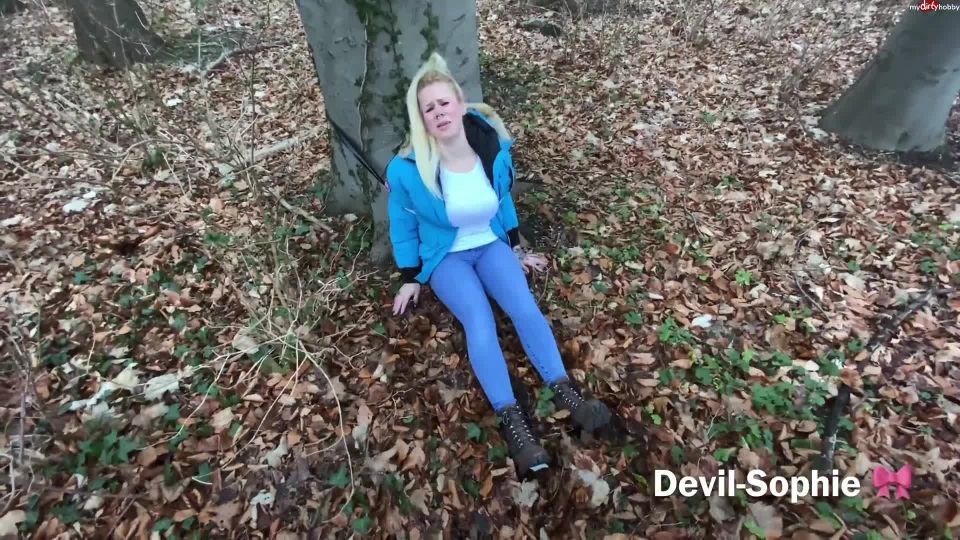 adult xxx video 31 kalina ryu bdsm bdsm porn | Gefesselt im Wald zuruck gelassen - Der Helfer hatte nur eins im Sinn - Pissen | bdsm porn