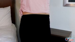 Kayla Kinks HD Solo Show: Small Tits & Dildo Play 2023-1