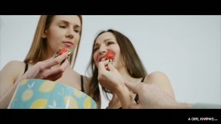 Feed Me Your Strawberry - [Hardcore porn]-1