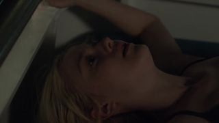 Dakota Fanning – Very Good Girls (2013) HD 1080p!!!-9