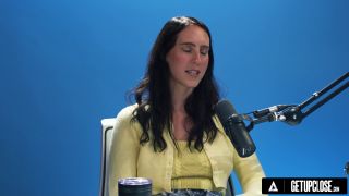 UP CLOSE  How Women Orgasm With The Passionate Cadence Lux! SOLO FEMALE.-1