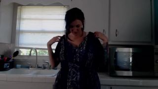 Kelly Payne – Mom Makes You Breastmilk Cereal POV-9