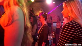PartyHardcoreGoneCrazy ph2018 09 05 1280 - Cam 3 -2