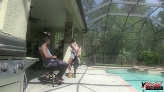 Discover Sallydangelo's Expert Pool Service Solutions Now-3