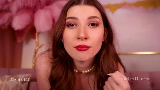 online xxx video 43 Eva de Vil – Sexless Porn Addict, cutting fetish on fetish porn -9