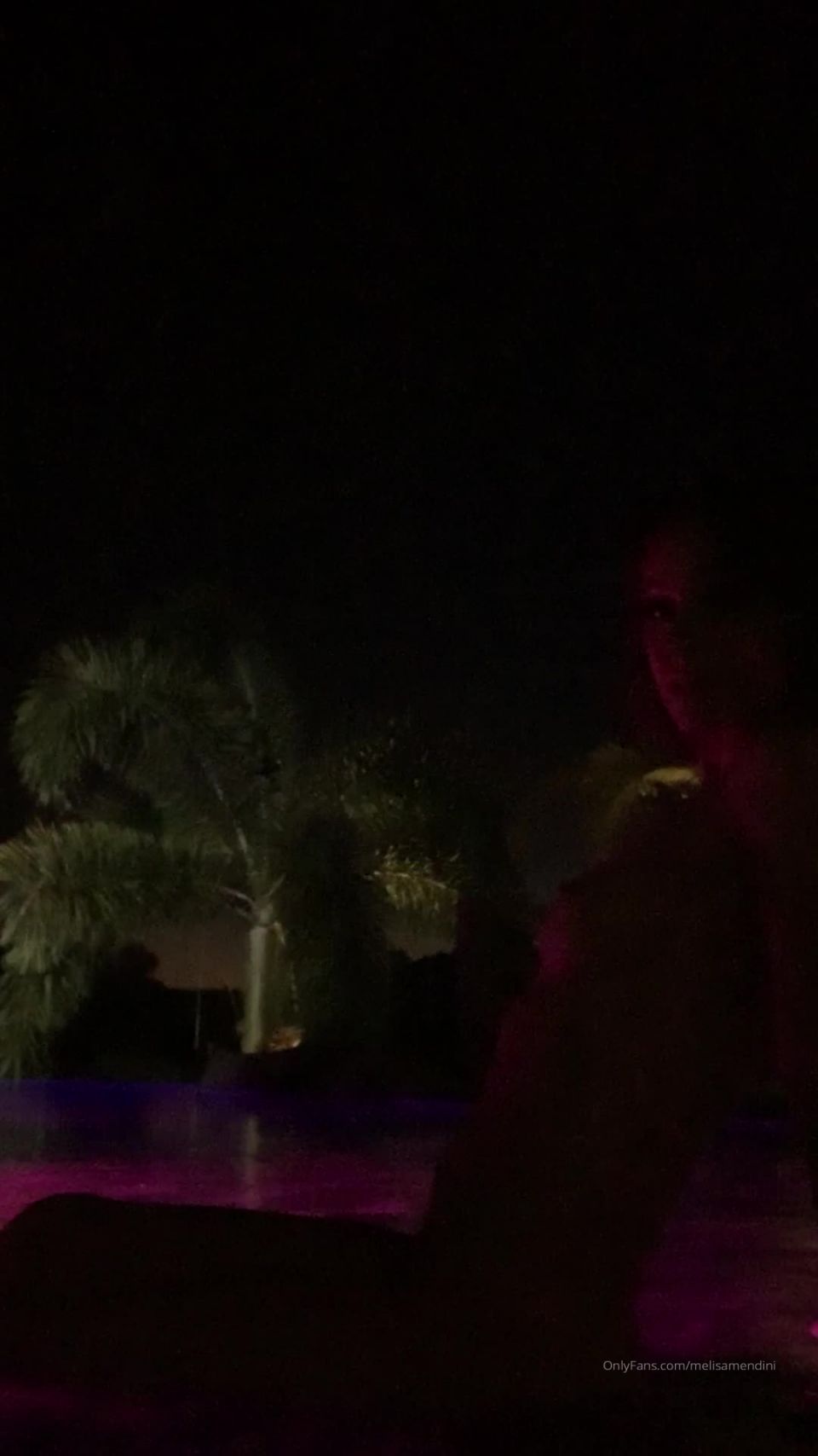 MelisaMendini () Melisamendini - having fun night swimming 23-10-2019