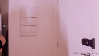 Video Luizamarcato We Moved Into a New House And Were Looking Aroun...-1