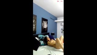 I masturbate and make videos in lingerie for my husband-7