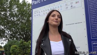 Video Katy Rose Decides To Fuck With 2 Strangers She Met On The Str...-1
