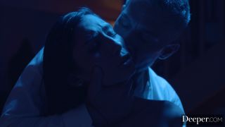 Gianna Dior Unlocked (Amateur porn)-2