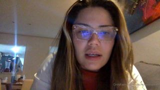 Yasmin Mineira 0grl74oxexv98rso4mk4y source-7