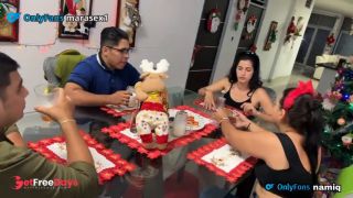 [GetFreeDays.com] Esta navidad Santa quiere algo mas que leche y galletas Sex Clip December 2022-4