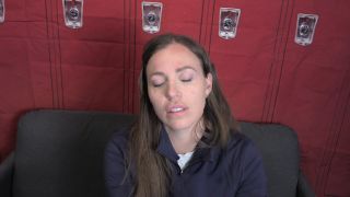 yogabella Gym Teacher Helps Two Boys-1