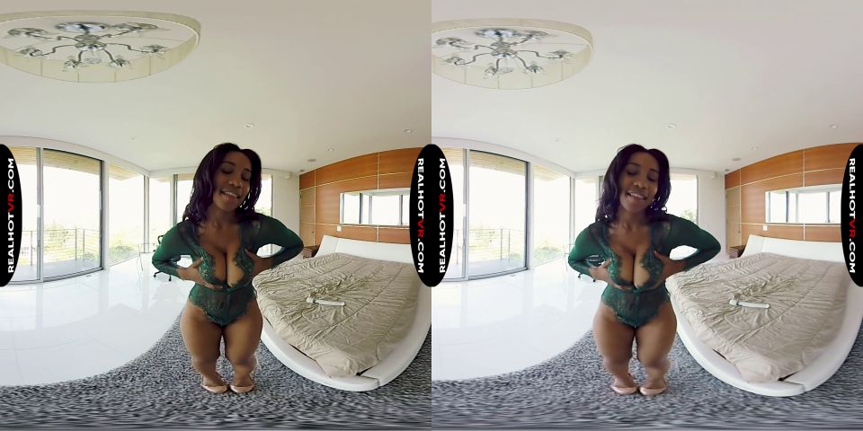 RealHotVR   Big Tits Ebony Step Sister Jenna Foxx Cums Hard & Squirts I