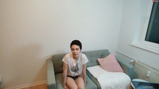 LinaLynn - Erwischt - Er hat mich nackt gesehen-1