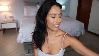 Flora bella () Florabella - friday fun day friday floras video i hope you have a nice day 03-04-2020-0