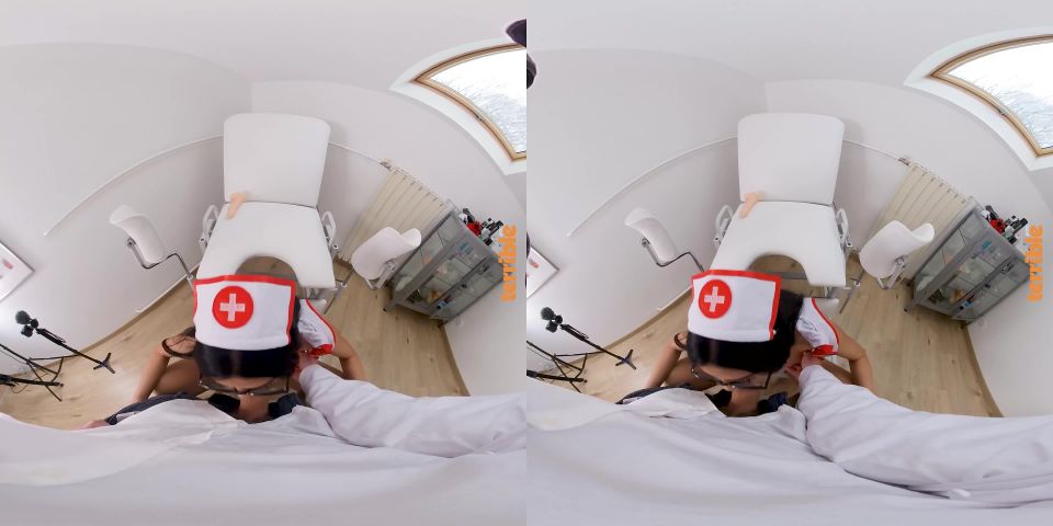  Doc, I Need a Deep Check Up - Julia De Lucia 6K, julia de lucia on virtual reality