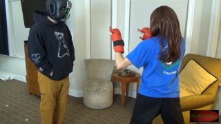 [K2S.CLUB] Sexiravenrae - Raven Rae - A Few Good Kicks To The Head - HD 1280P-2