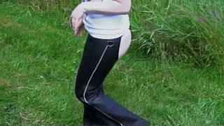 Mules Must Be Ridden Hard.-9