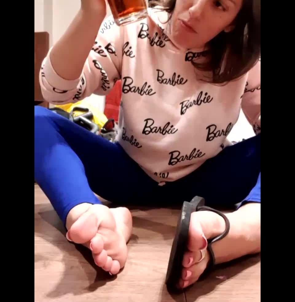 clip 2 foot fetish webcam vegan_footqueen 04-10-2019 Stream started at 100420190627 pm, foot on feet porn