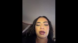 Koda Monroe - New Girl Koda Monroe Shows Off Her Giant Tits Koda Monroe Big Tits-7