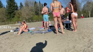 Group of thick teenage friends in thong bikinis Nudism!-1