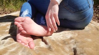 [K2S.CLUB] TheTinyFeetTreat - Autumn Self Worship - FullHD 1080P-1