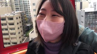 FC2PPV 3183042 【無修正】年下クンのデカチンに欲情が止まらない美魔女の人妻。2年ぶりにマンコ舐められ快楽止まらず荒い息遣いでイキ狂う！旦那発狂悲しく光る結婚指輪…-1